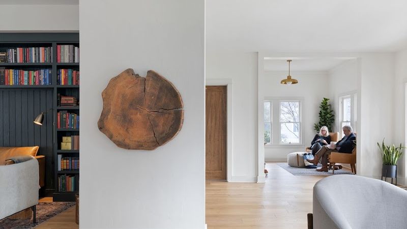 Photo of Magnolia Hotel