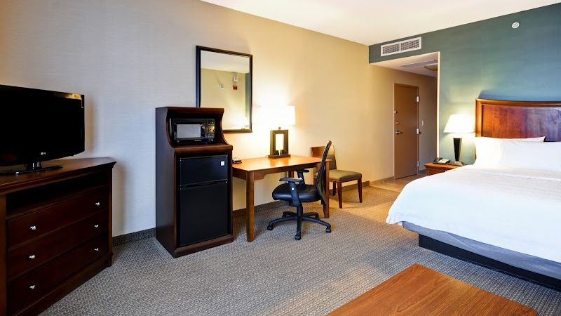 Photo of Hampton Inn & Suites Folsom