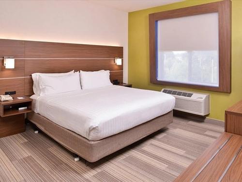 Photo of Holiday Inn Express & Suites Albany, an IHG Hotel
