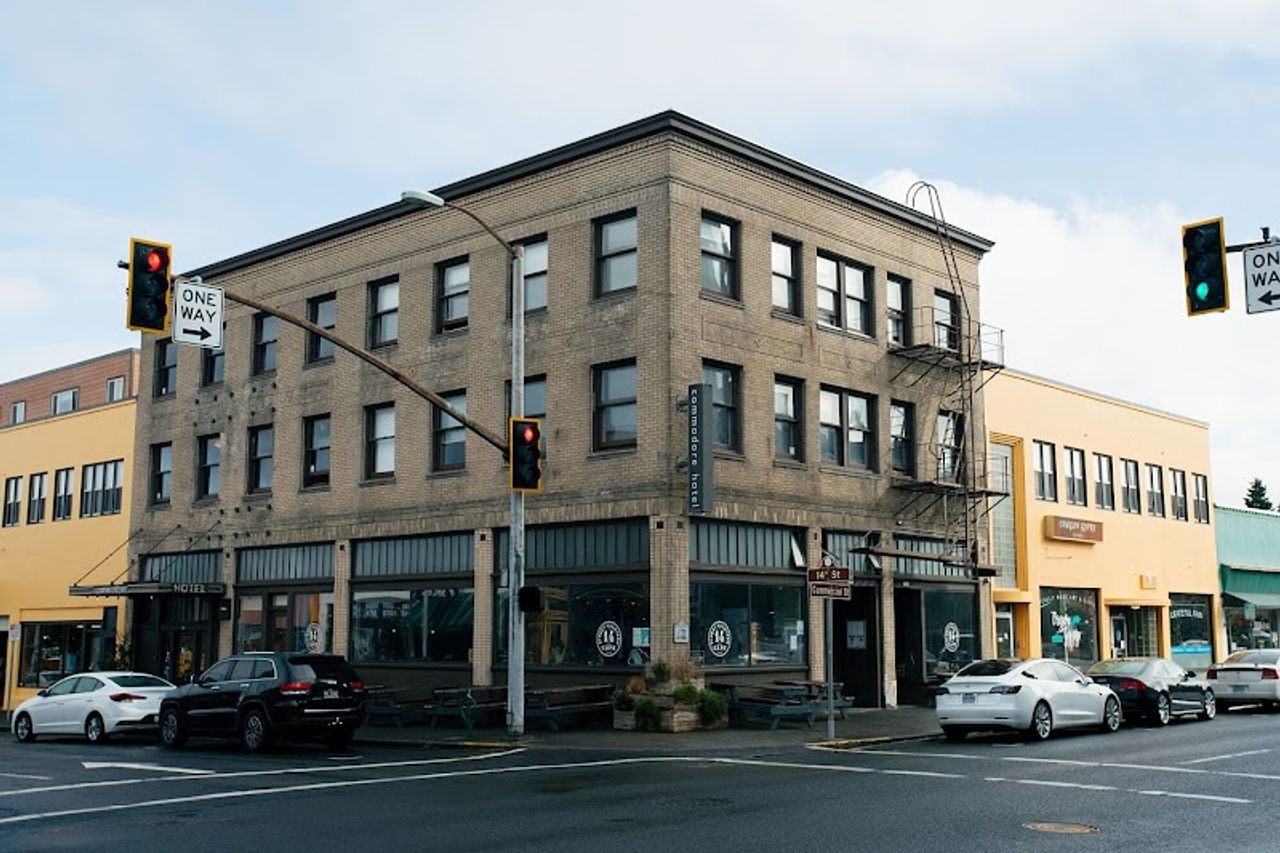 Photo of Commodore Hotel