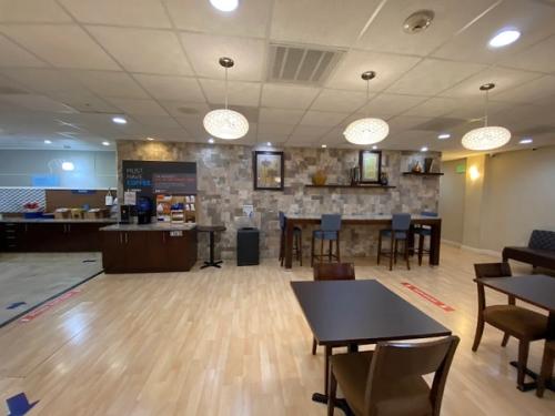 Photo of Holiday Inn Express Benicia, an IHG Hotel