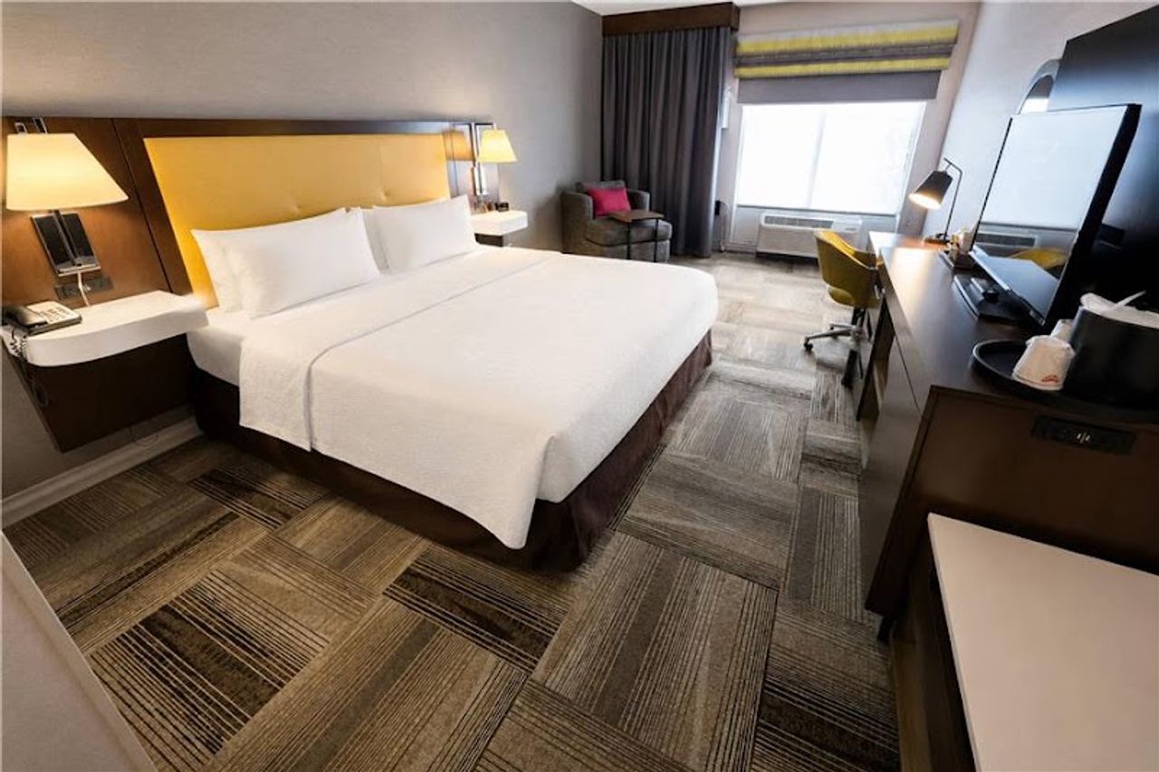 Photo of Country Inn & Suites by Radisson, Idaho Falls at the Mall - Room with 1 King Bed, Nonsmoking