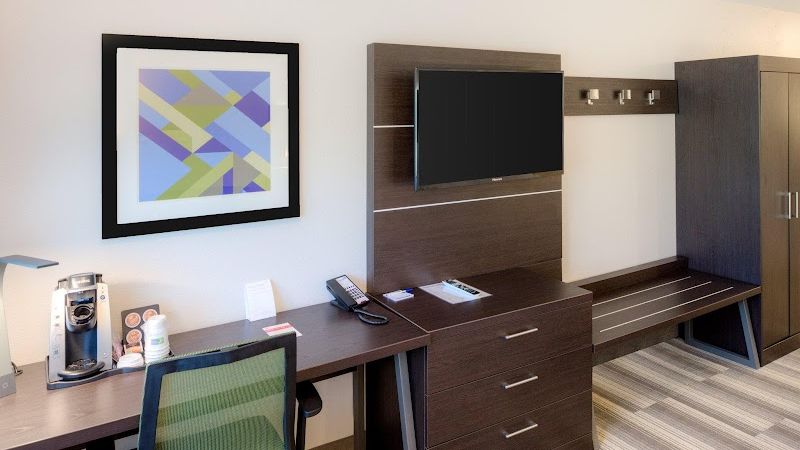 Photo of Holiday Inn Express Newberg - Wine Country, an IHG Hotel