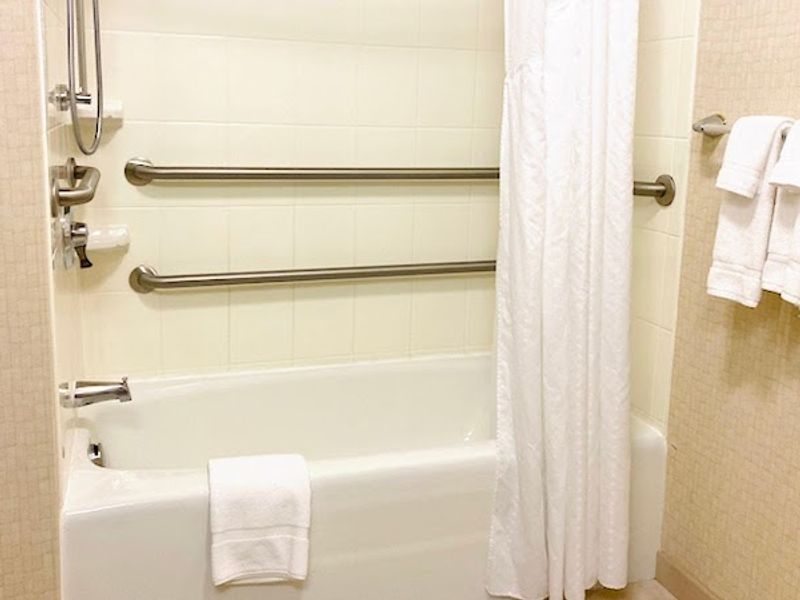 Photo of Holiday Inn & Suites Bakersfield, an IHG Hotel
