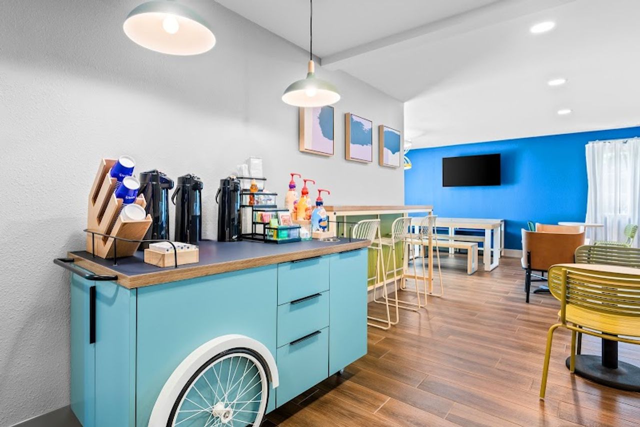 Photo of Spark by Hilton Modesto