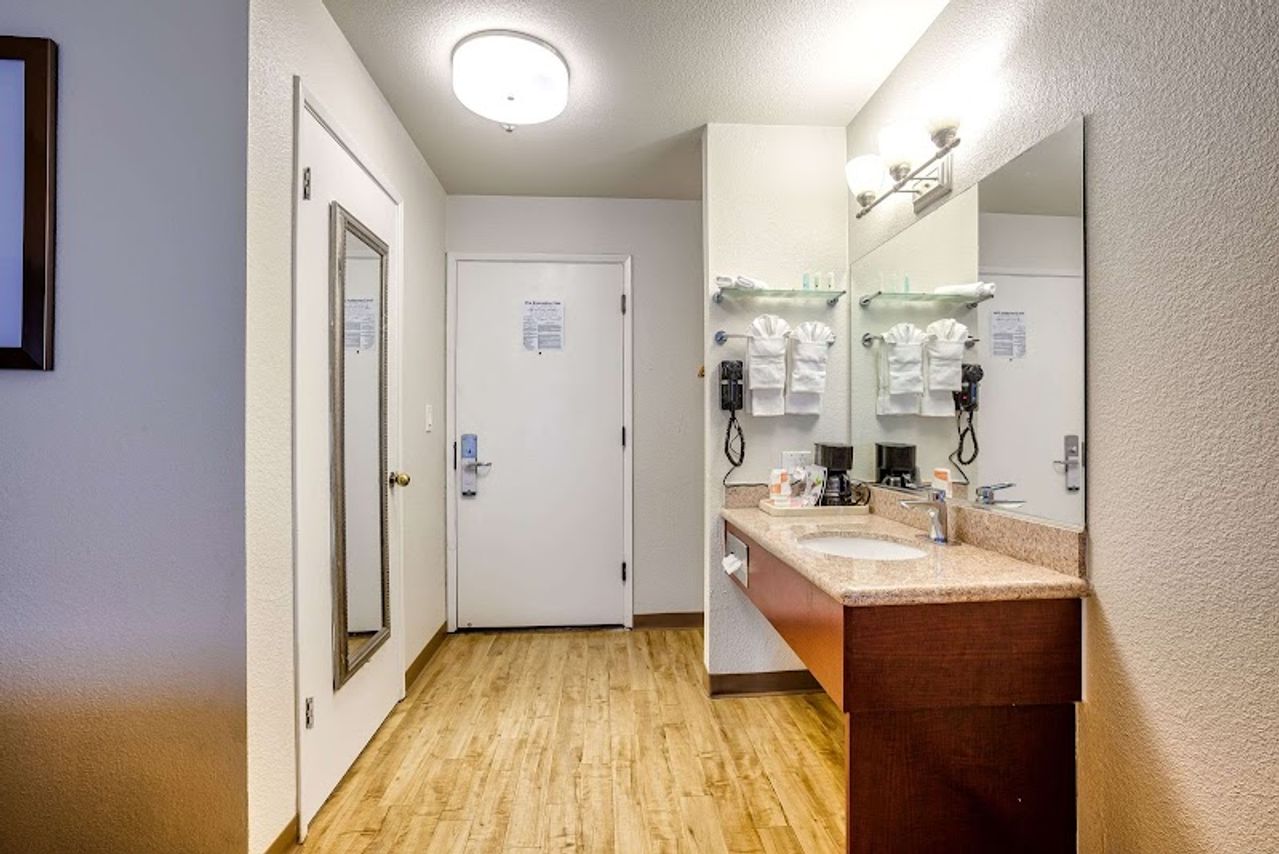 Photo of Quality Inn near Six Flags Discovery Kingdom-Napa Valley