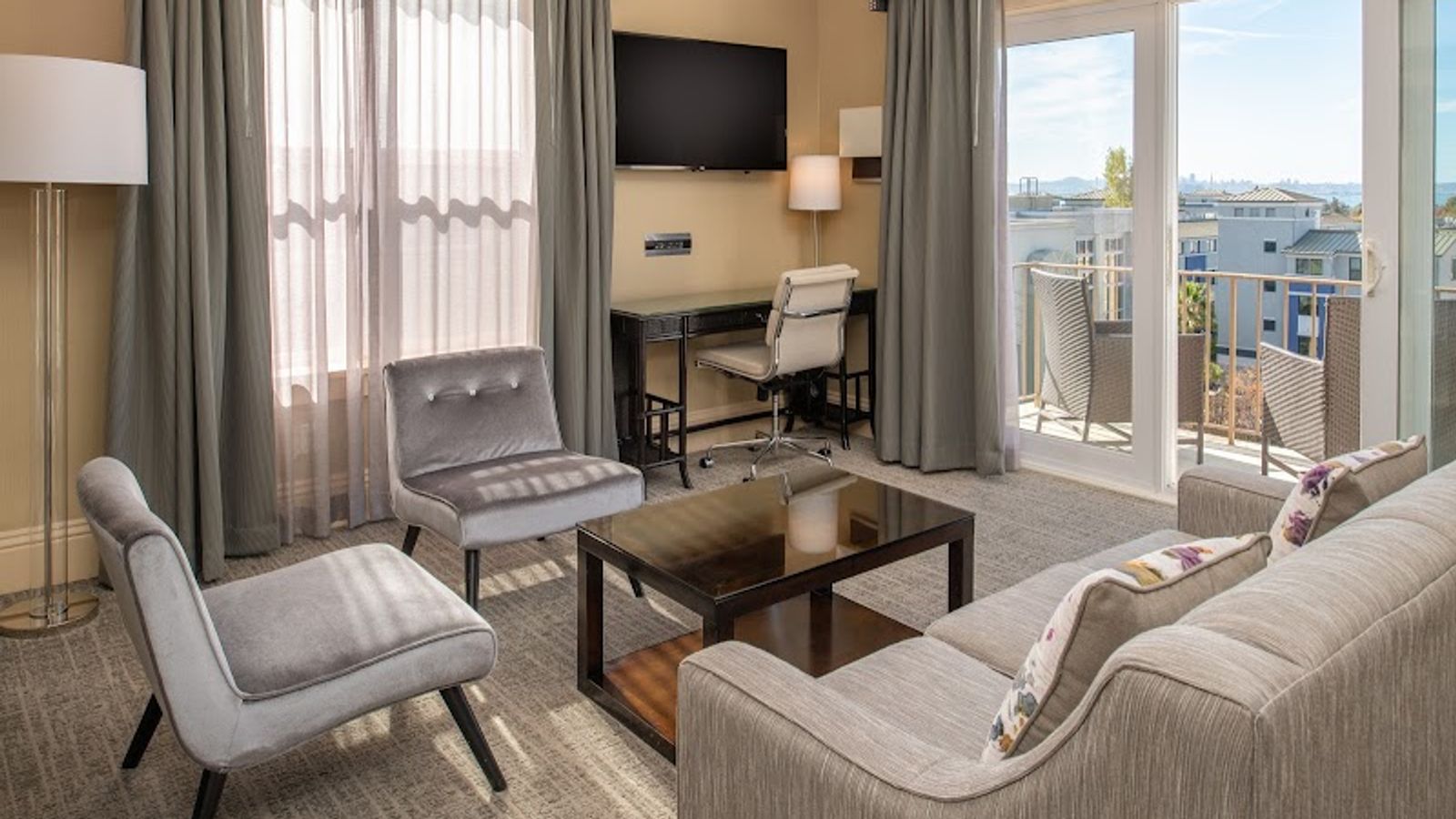 Photo of Hotel Shattuck Plaza - Chancellor Suite