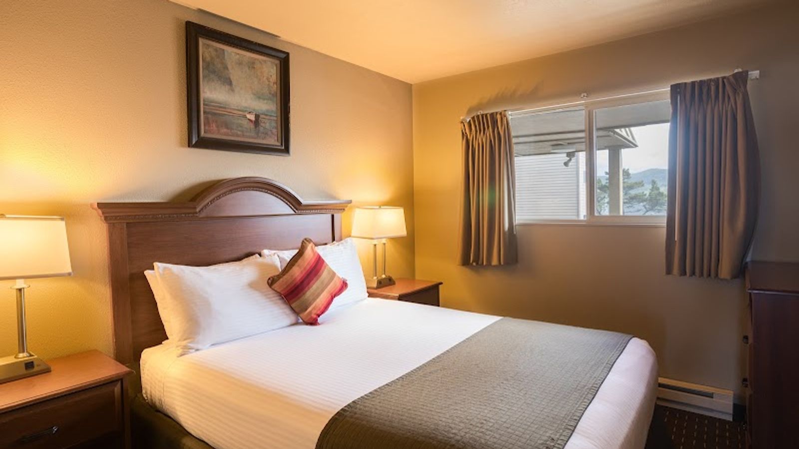 Photo of Ebb Tide Oceanfront Inn