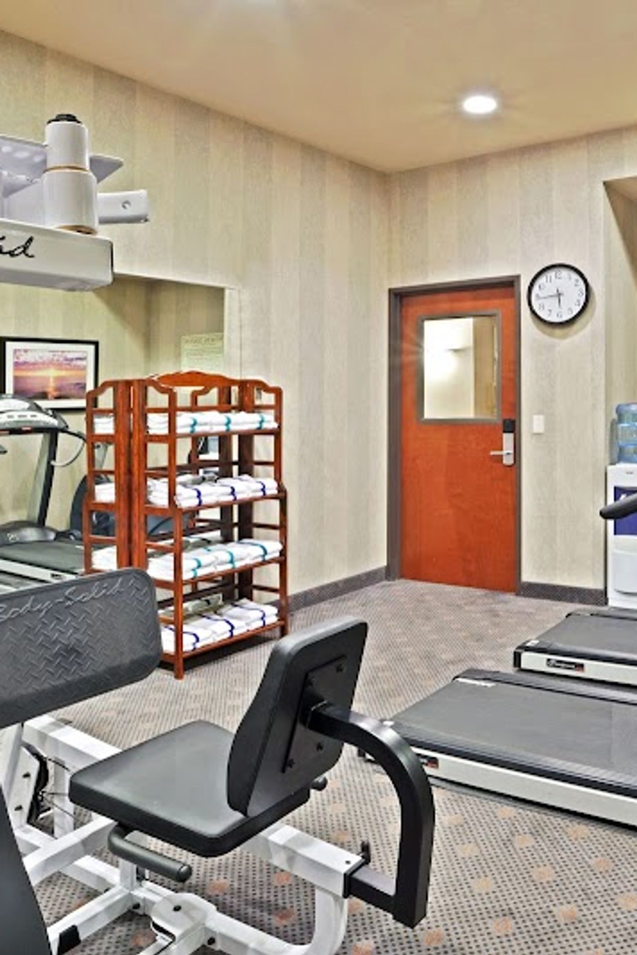 Photo of Holiday Inn Express & Suites Seaside-Convention Center