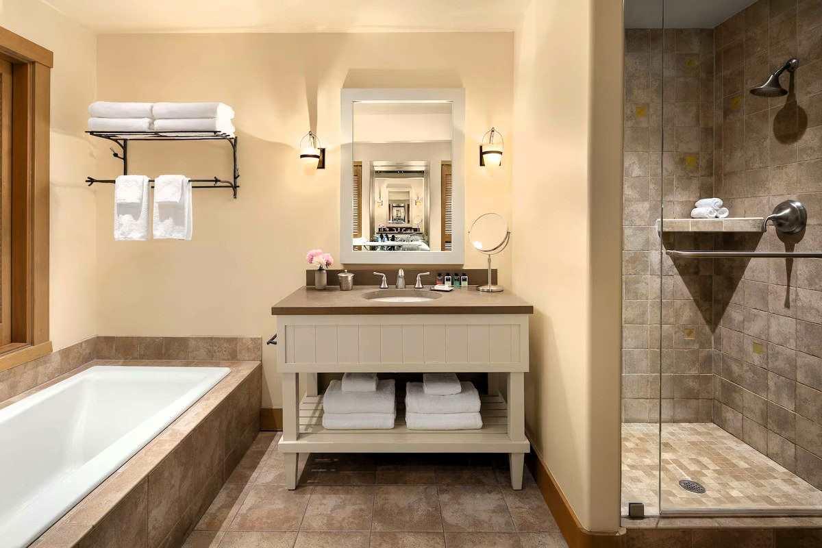 Suncadia Resort - Destination by Hyatt - Bathroom