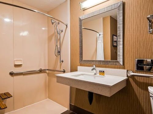 Photo of Best Western Plus Portland Airport Hotel & Suites