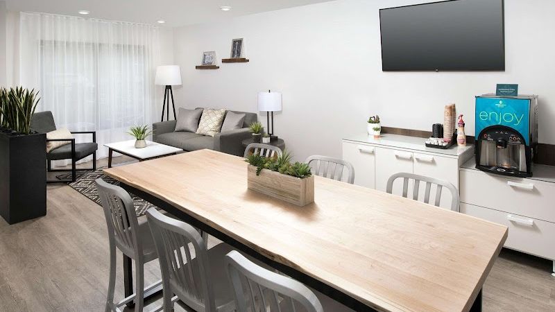 Photo of WoodSpring Suites Seattle Redmond