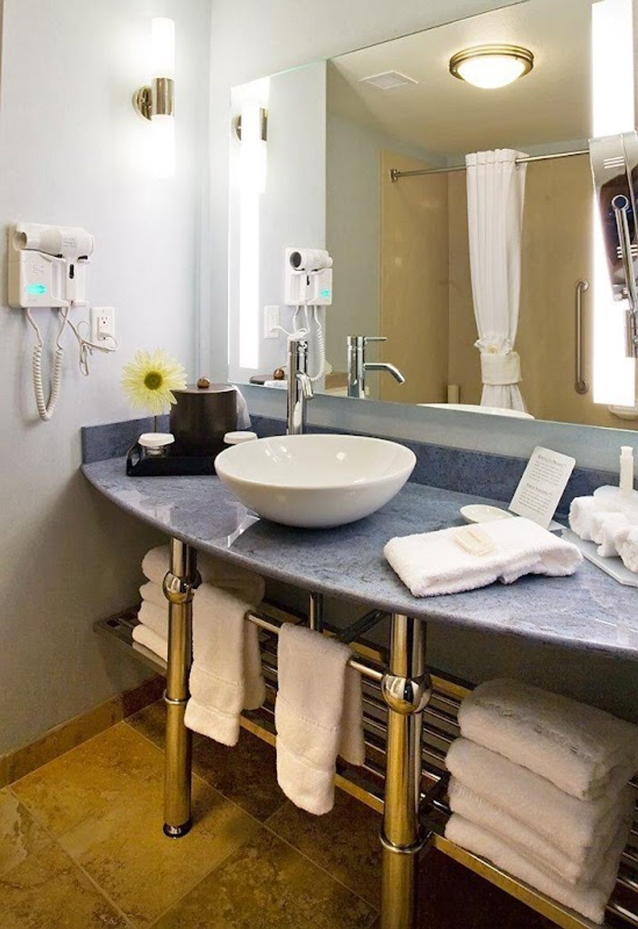 Photo of Holiday Inn Express & Suites Modesto-Salida by IHG