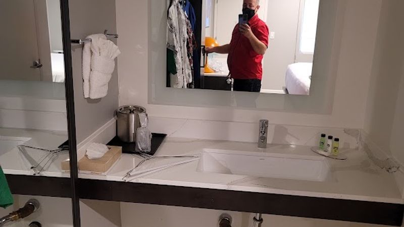 Photo of Signature Inn Santa Clara