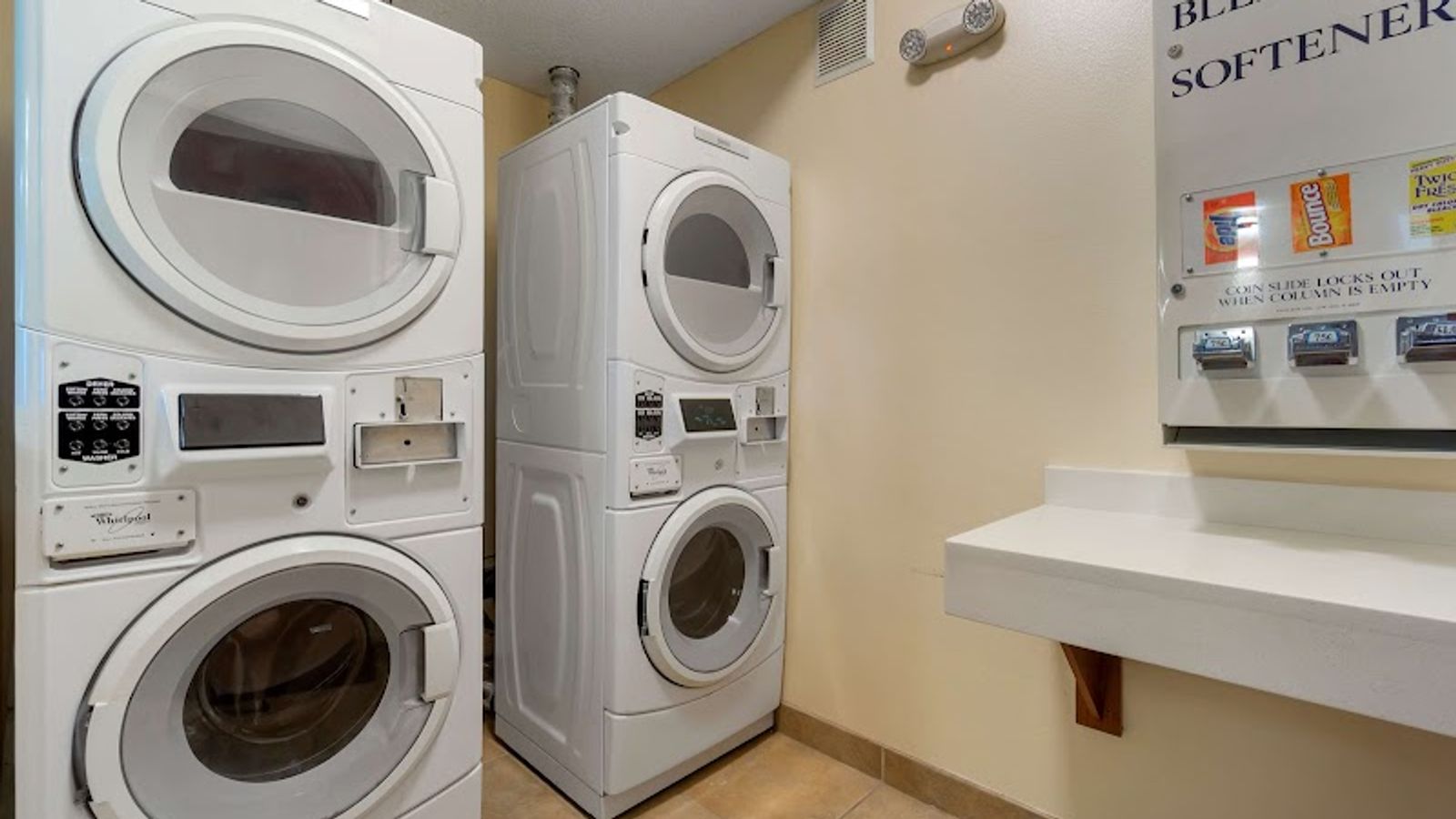 Photo of Best Western Plus Park Place Inn & Suites