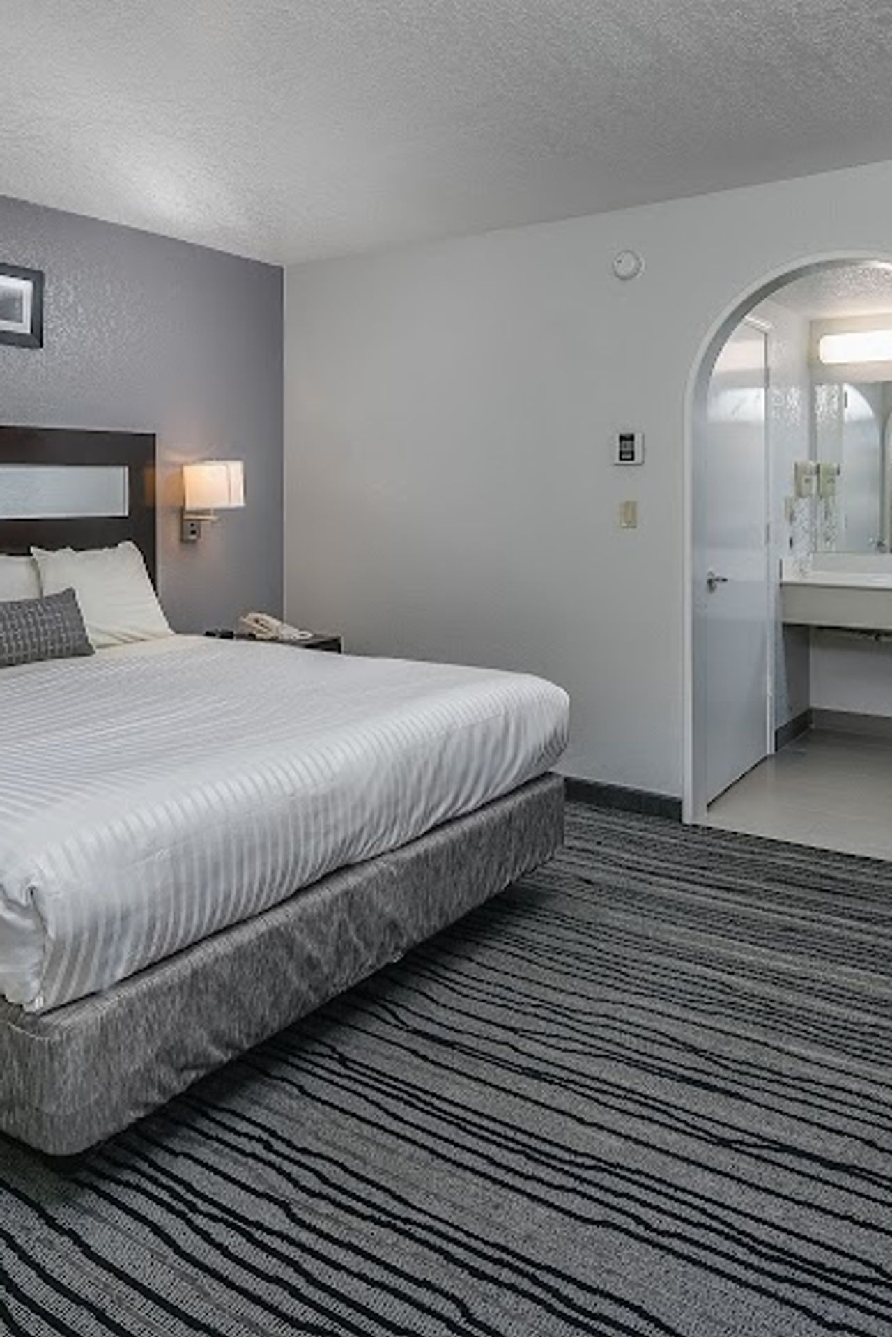 Photo of Redwood Creek Inn