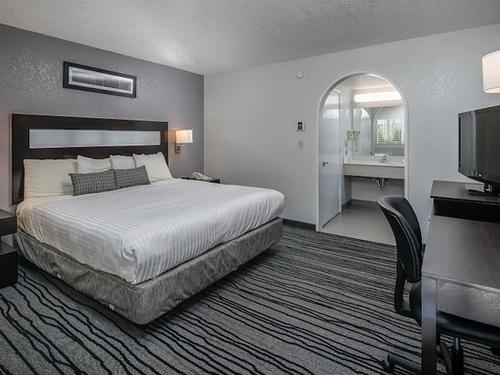 Photo of Redwood Creek Inn