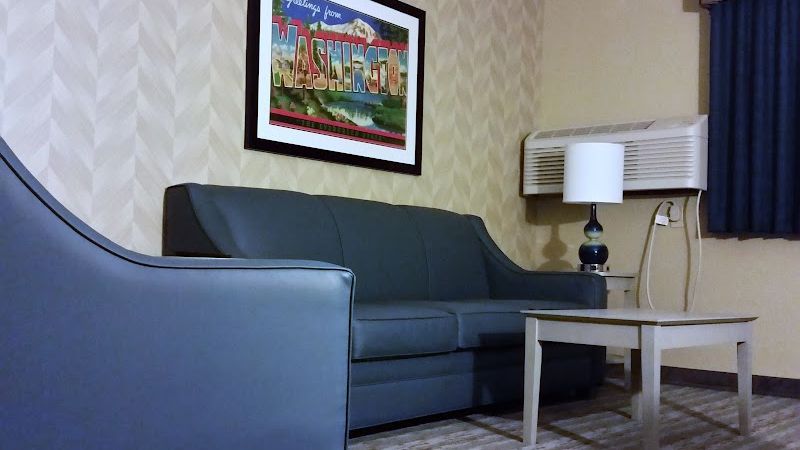 Photo of SilverStone Inn & Suites