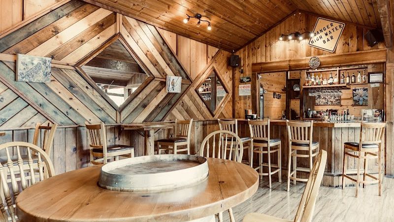 Photo of The Lindsay Lodge & Restaurant