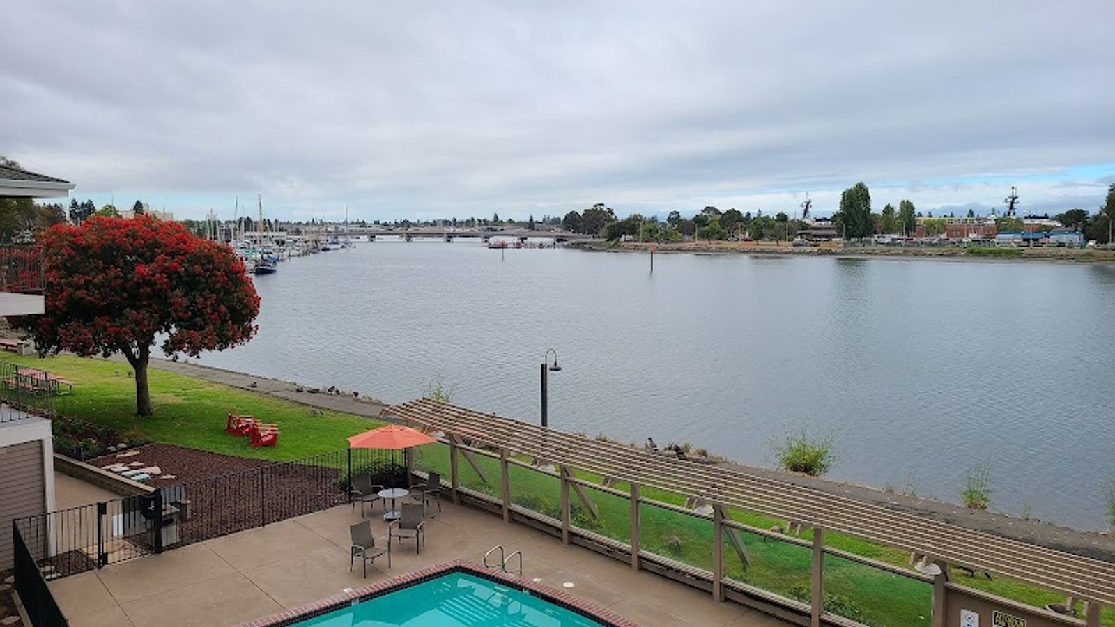 Photo of Executive Inn & Suites