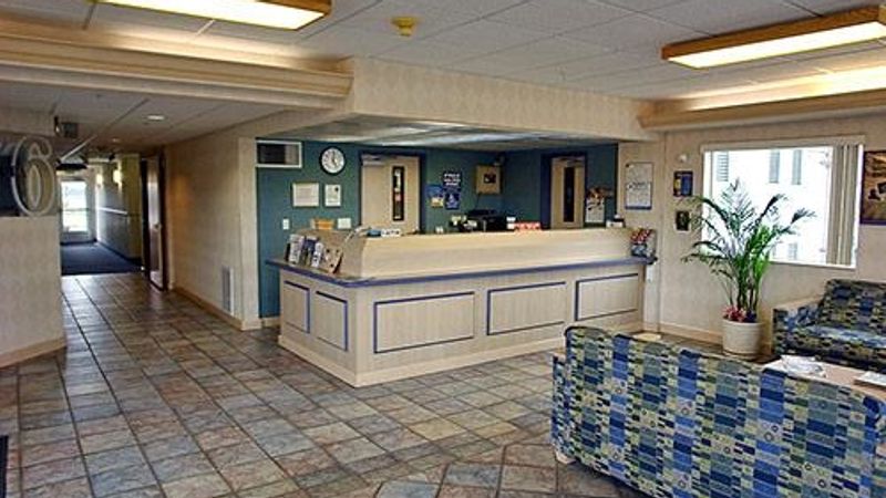 Photo of Motel 6 Redmond, OR