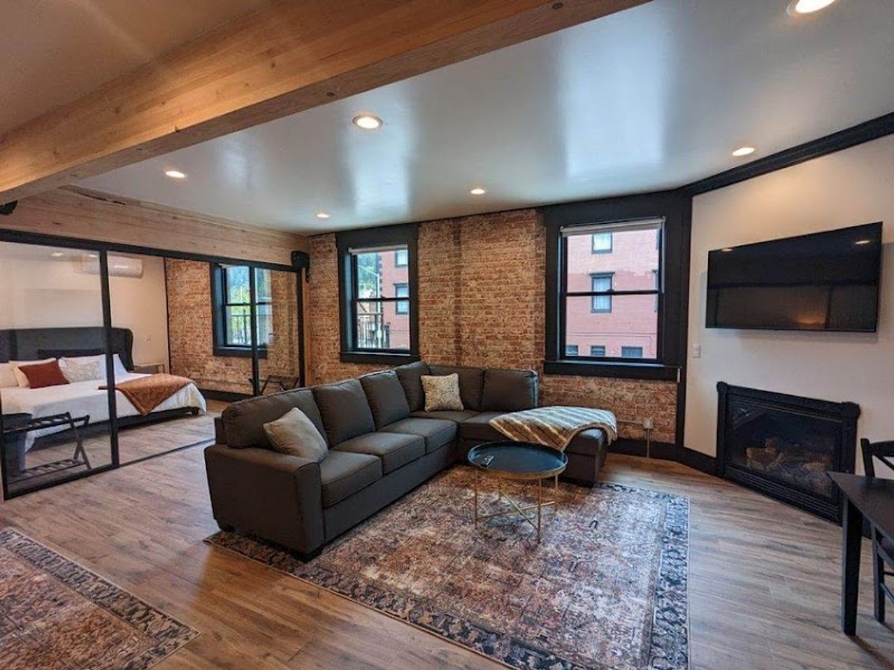 Photo of Linden Lofts Hotel