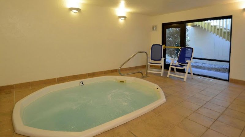 Photo of Quality Inn & Suites at Coos Bay