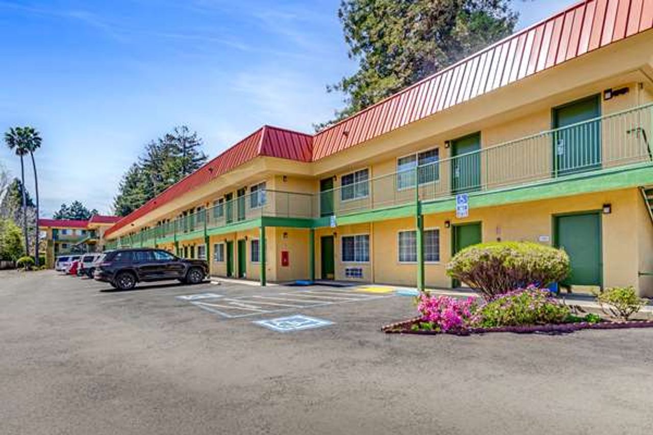 Photo of Quality Inn Santa Cruz Downtown Area