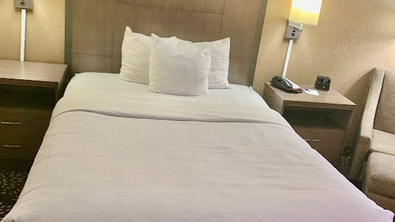 Photo of Wenatchee Inn & Suites