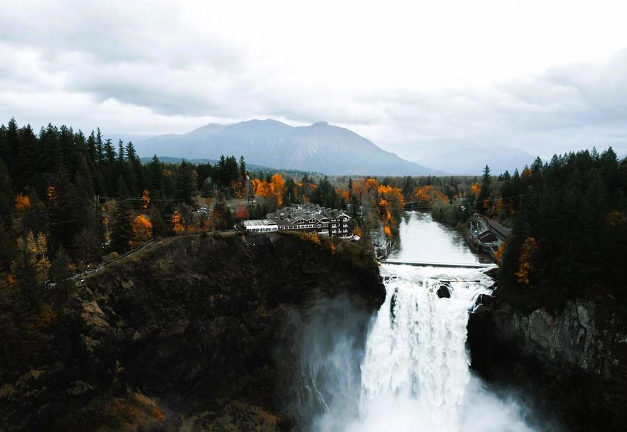 Snoqualmie Falls, Snoqualmie, Washington, USA