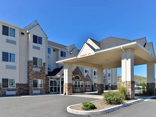 Photo of Microtel Inn & Suites by Wyndham Klamath Falls