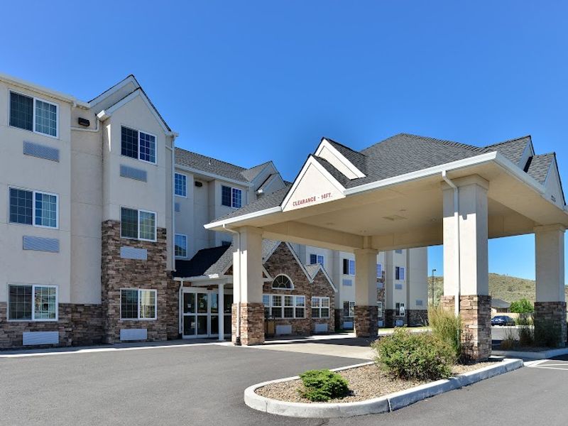 Photo of Microtel Inn & Suites by Wyndham Klamath Falls