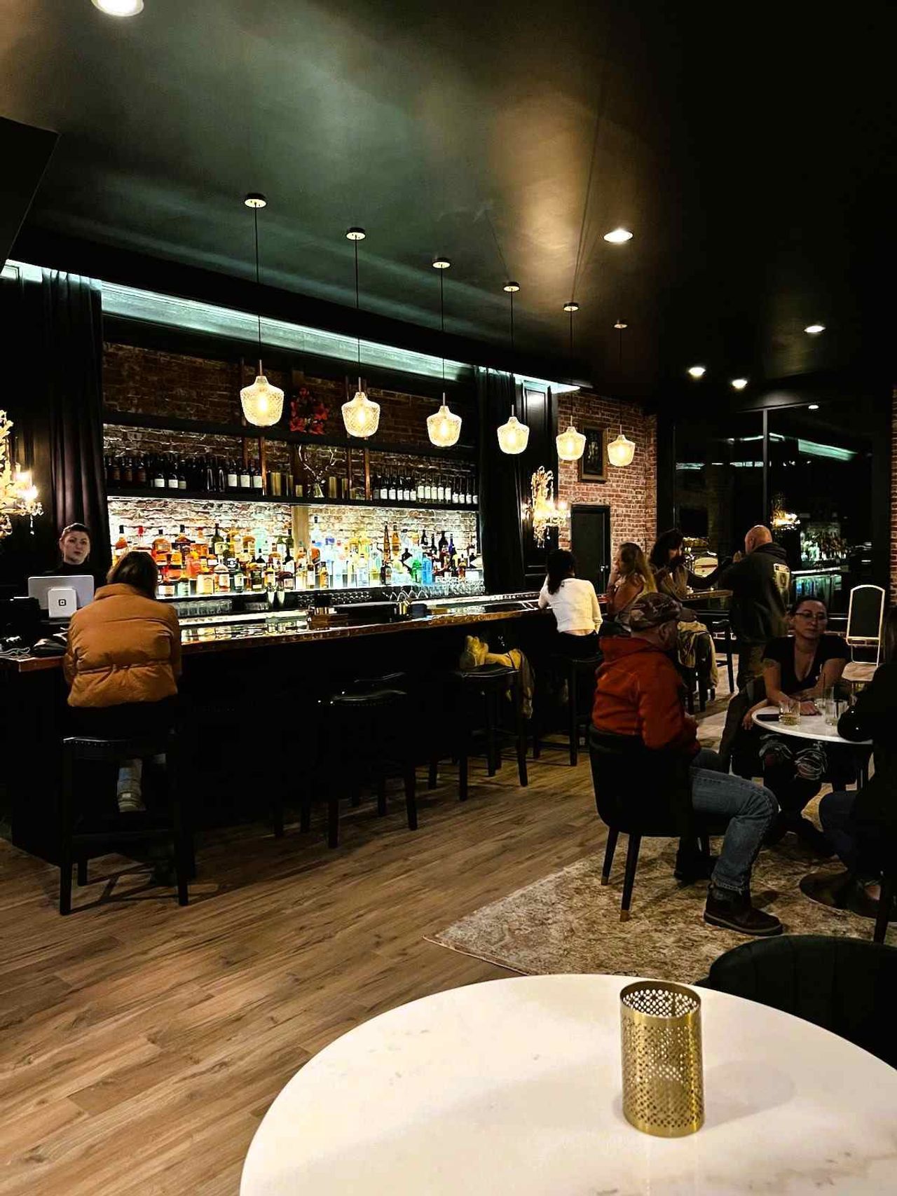 Linden Lofts Hotel - The Gem Bar