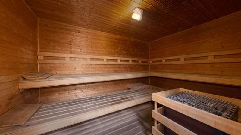 Photo of Days Inn by Wyndham Lathrop