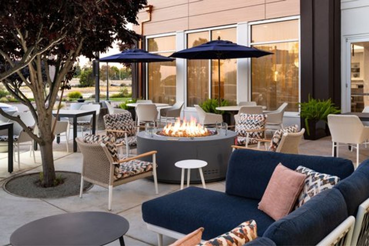 Photo of Courtyard San Francisco Airport Burlingame