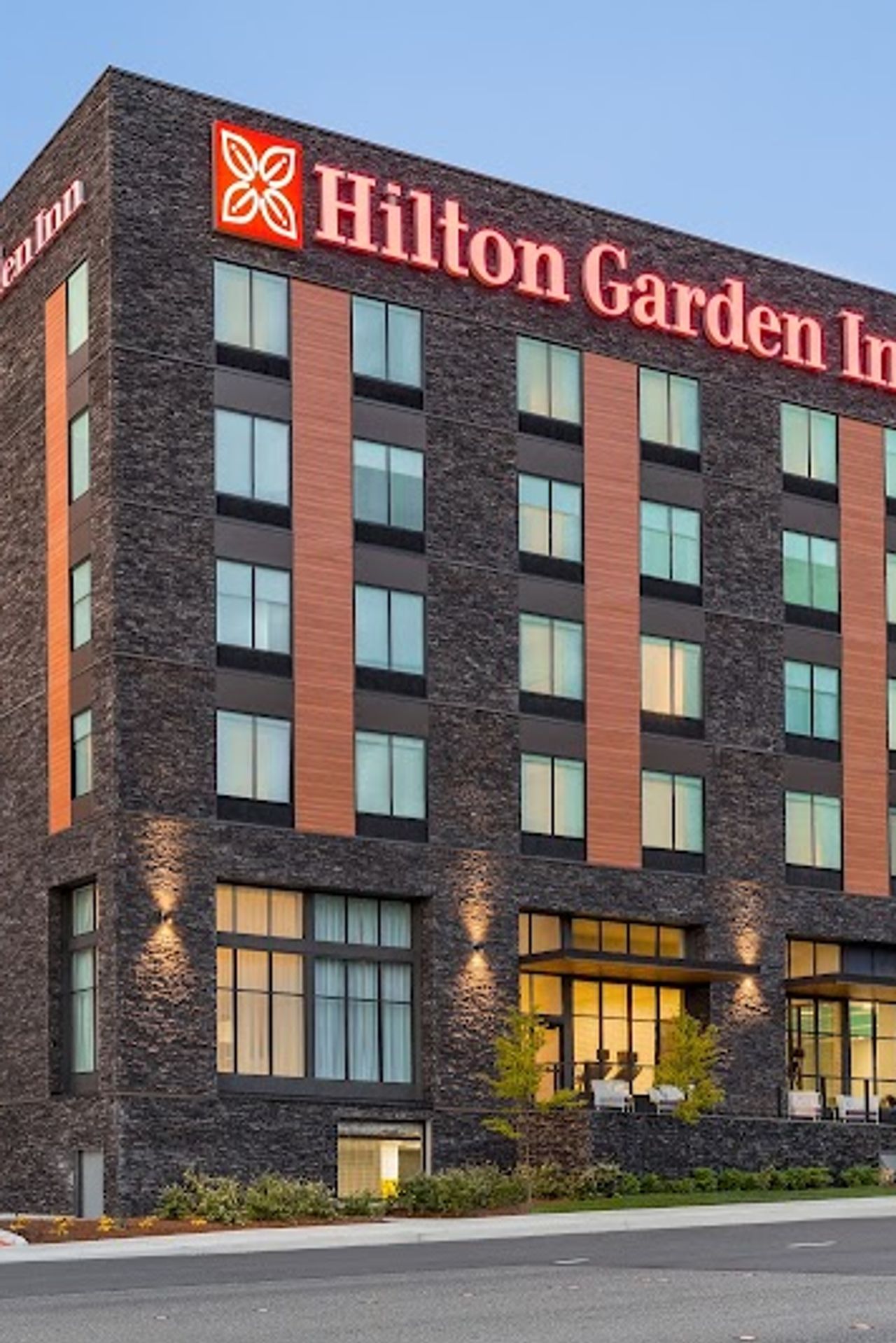 Photo of Hilton Garden Inn Seattle Airport