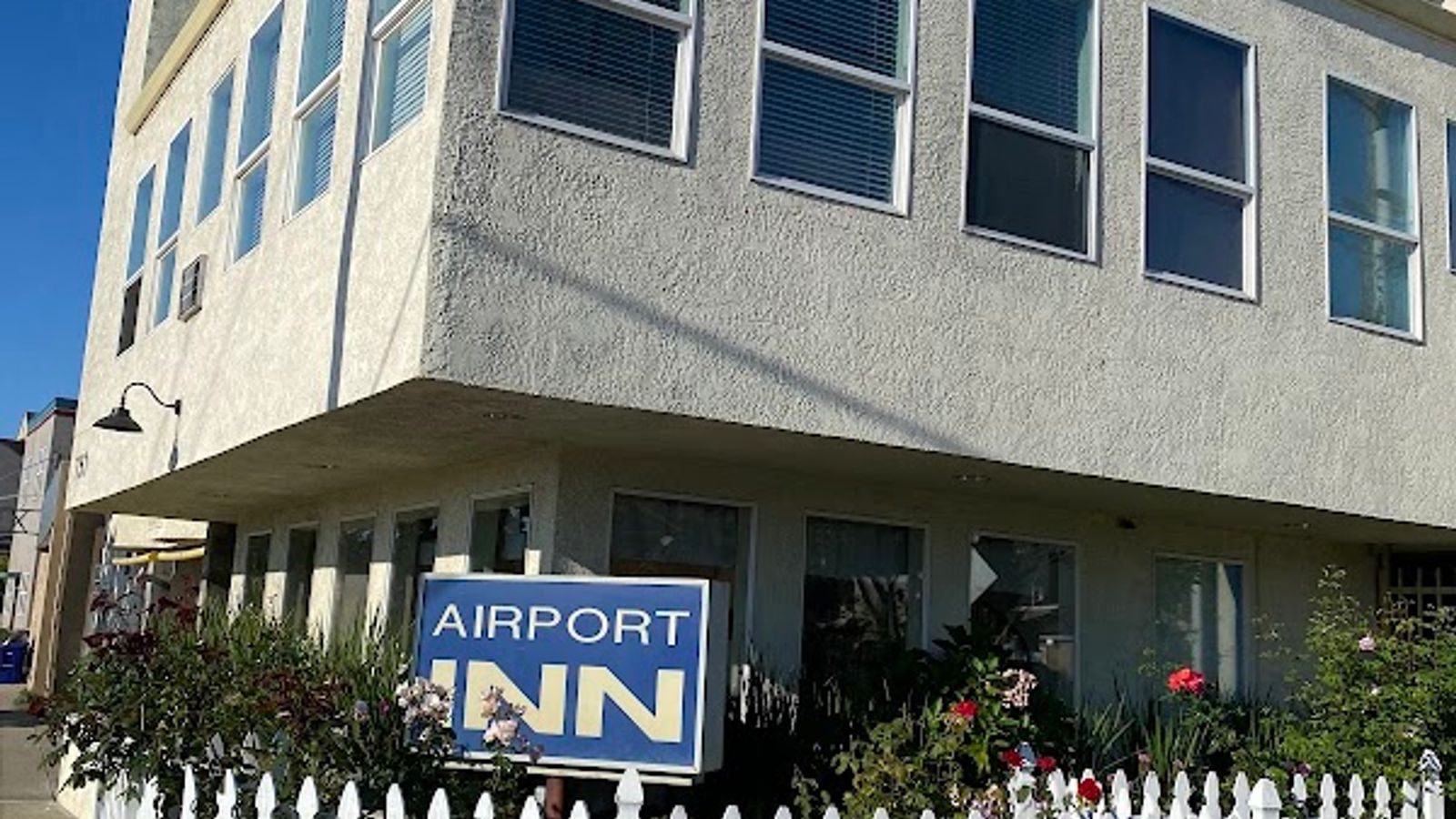 Photo of Airport Inn
