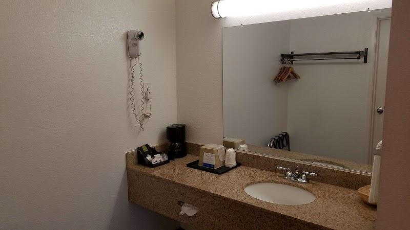Photo of Rodeway Inn Alameda-Oakland