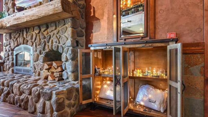 Photo of The Kathryn Riverfront Inn, Ascend Hotel Collection