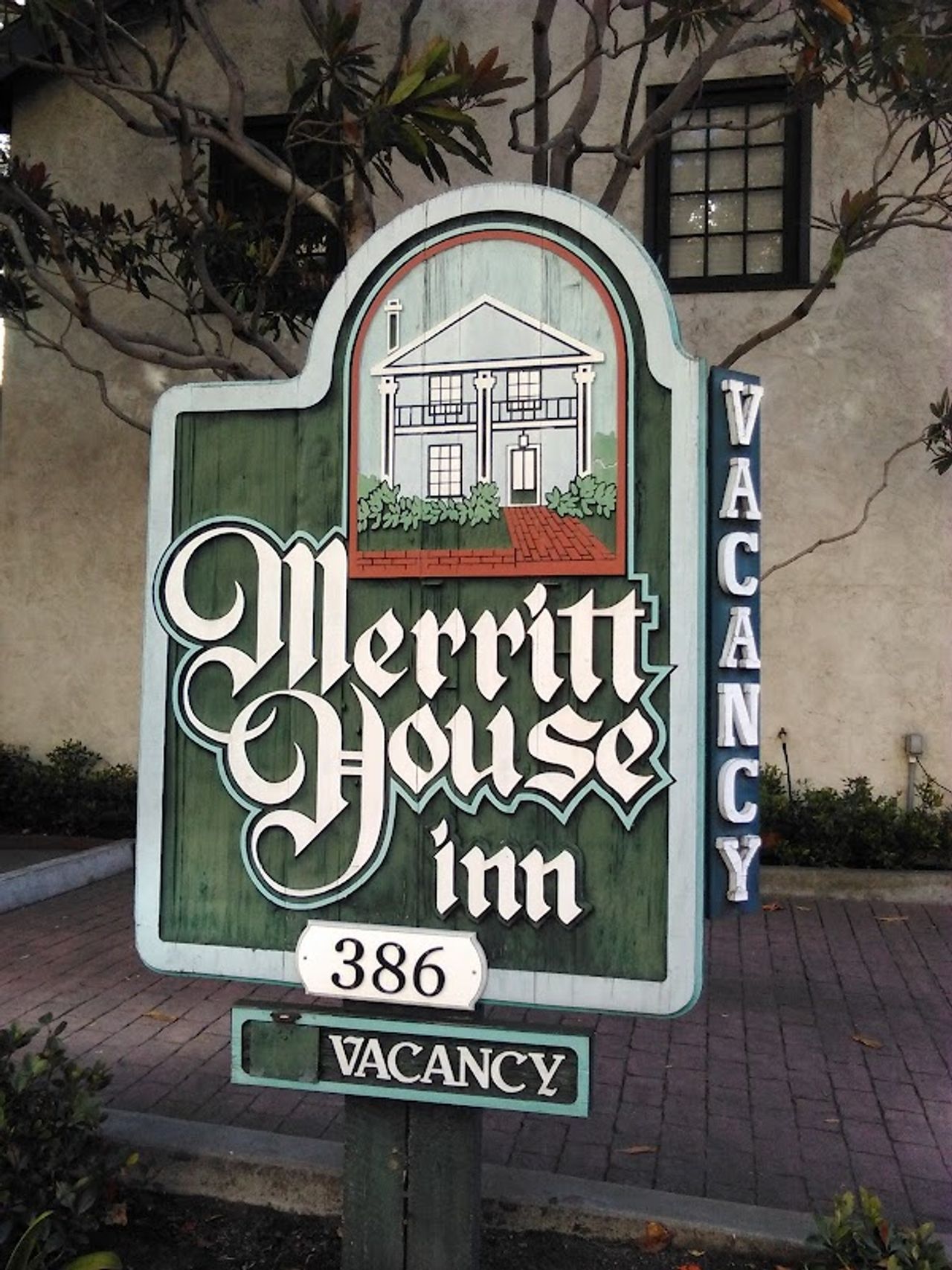 Photo of Merritt House Hotel - Exterior