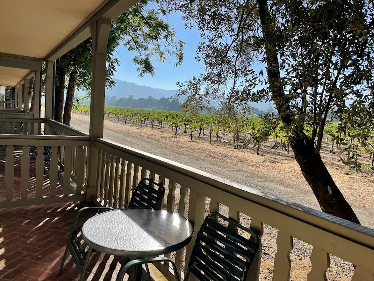 Photo of Vineyard Country Inn