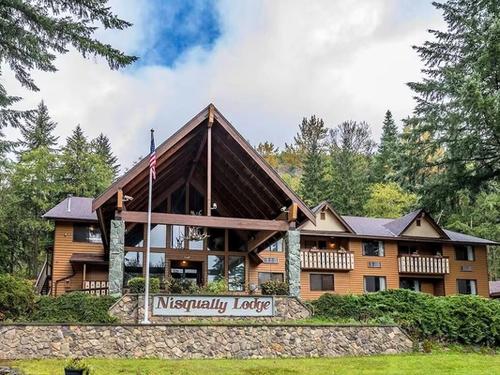 Nisqually Lodge