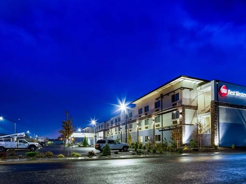 Best Western Plus The Inn at Hells Canyon