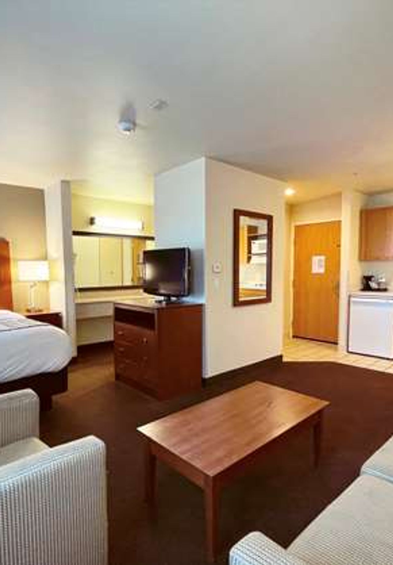 Photo of Country Inn & Suites by Radisson, Bend, OR