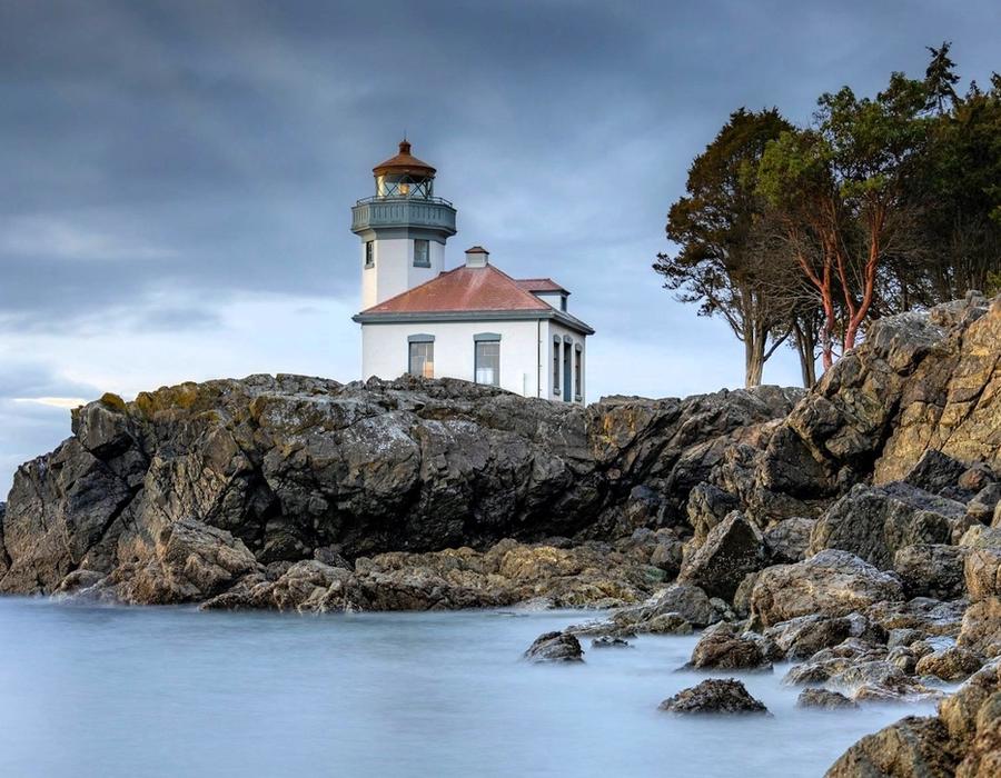 Lime Kiln Lighthouse, Lighthouse Road, Friday Harbor, Washington, USA