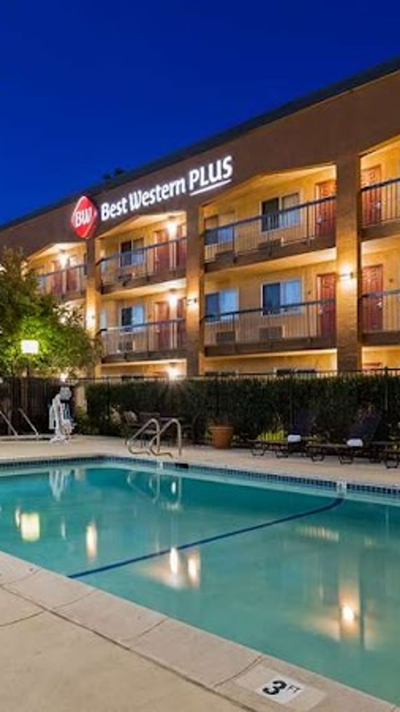 Photo of Best Western Plus Pleasanton Inn