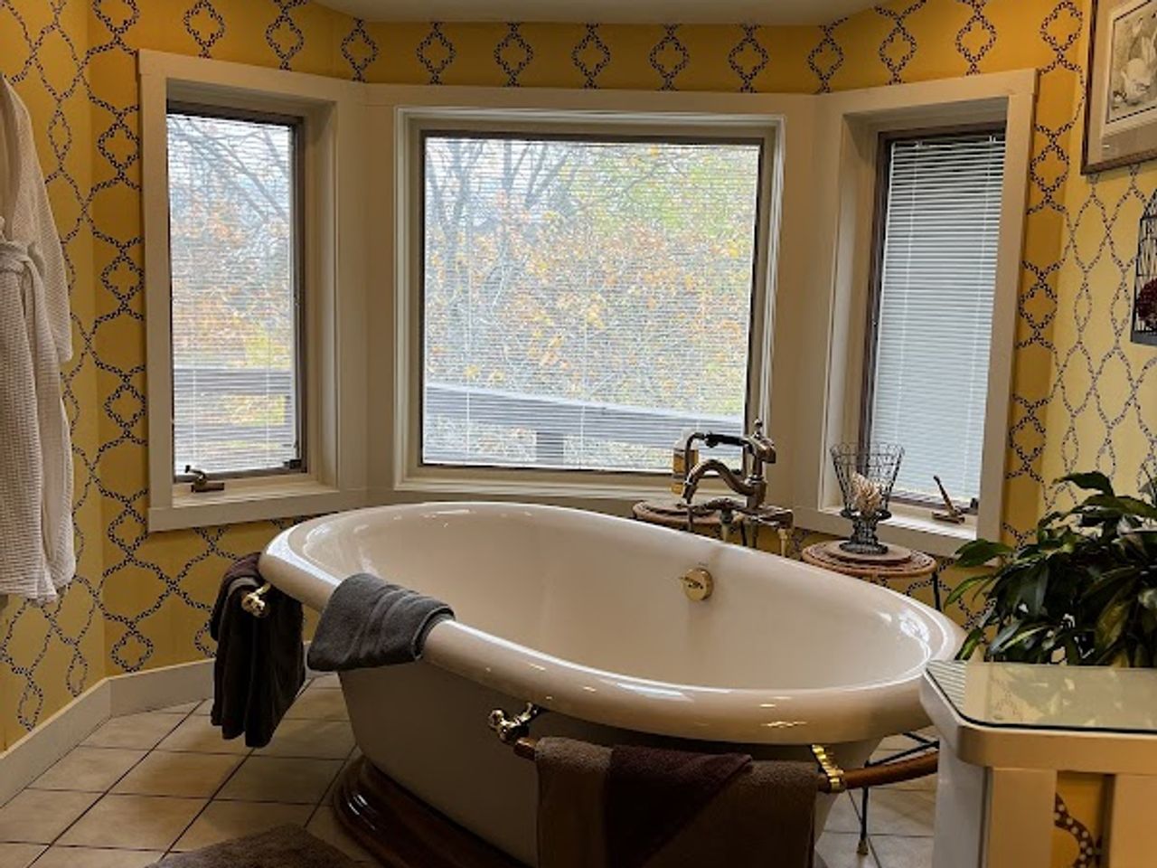 Photo of Country Willows Inn & Estate