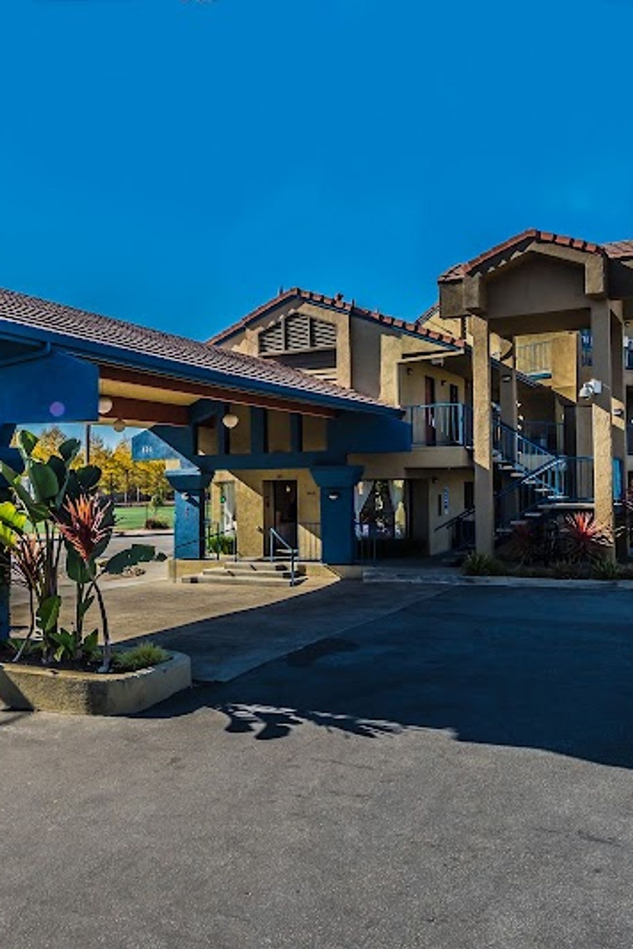 Photo of Ocean Pacific Lodge