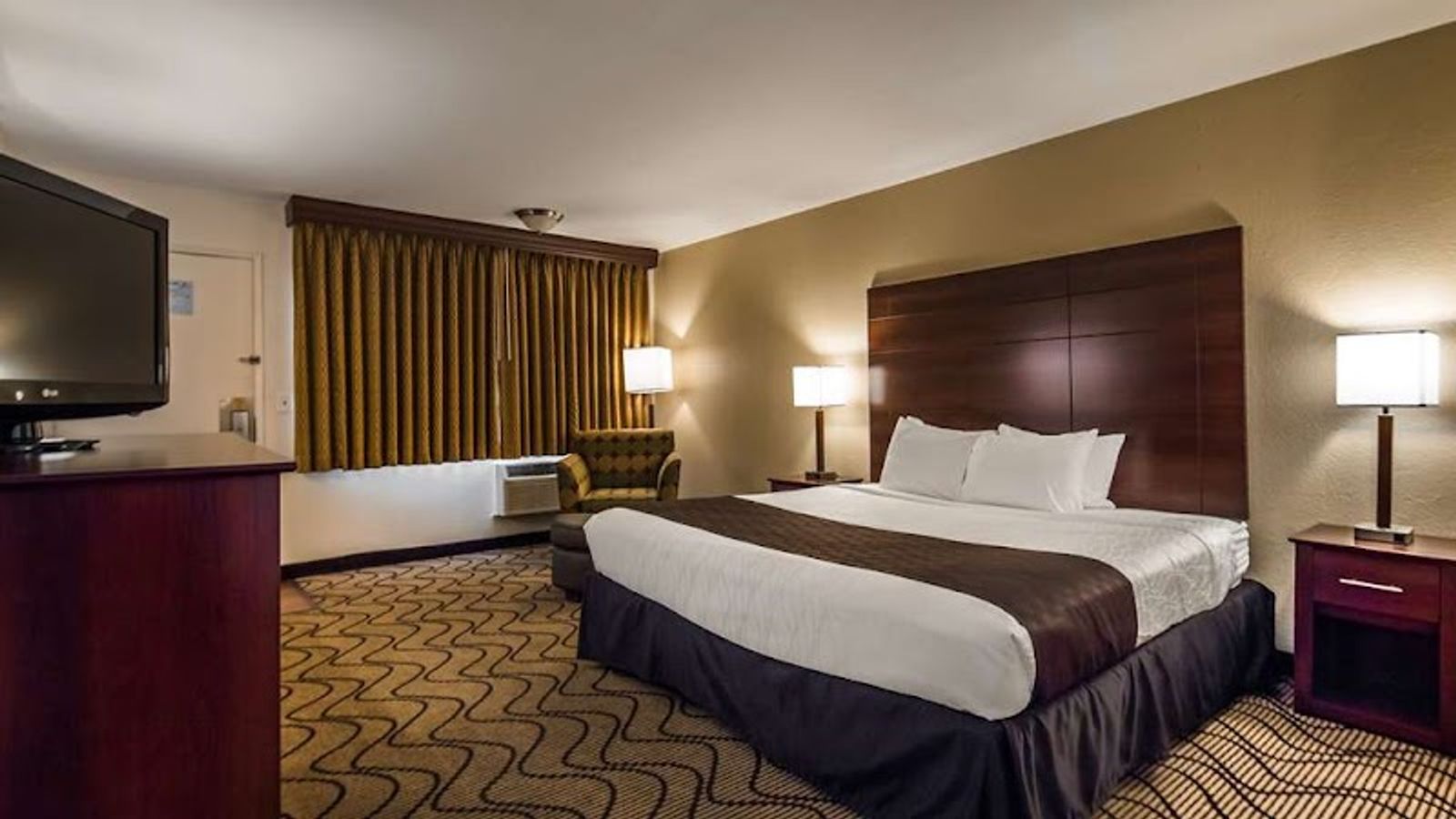 Photo of Best Western Heritage Inn