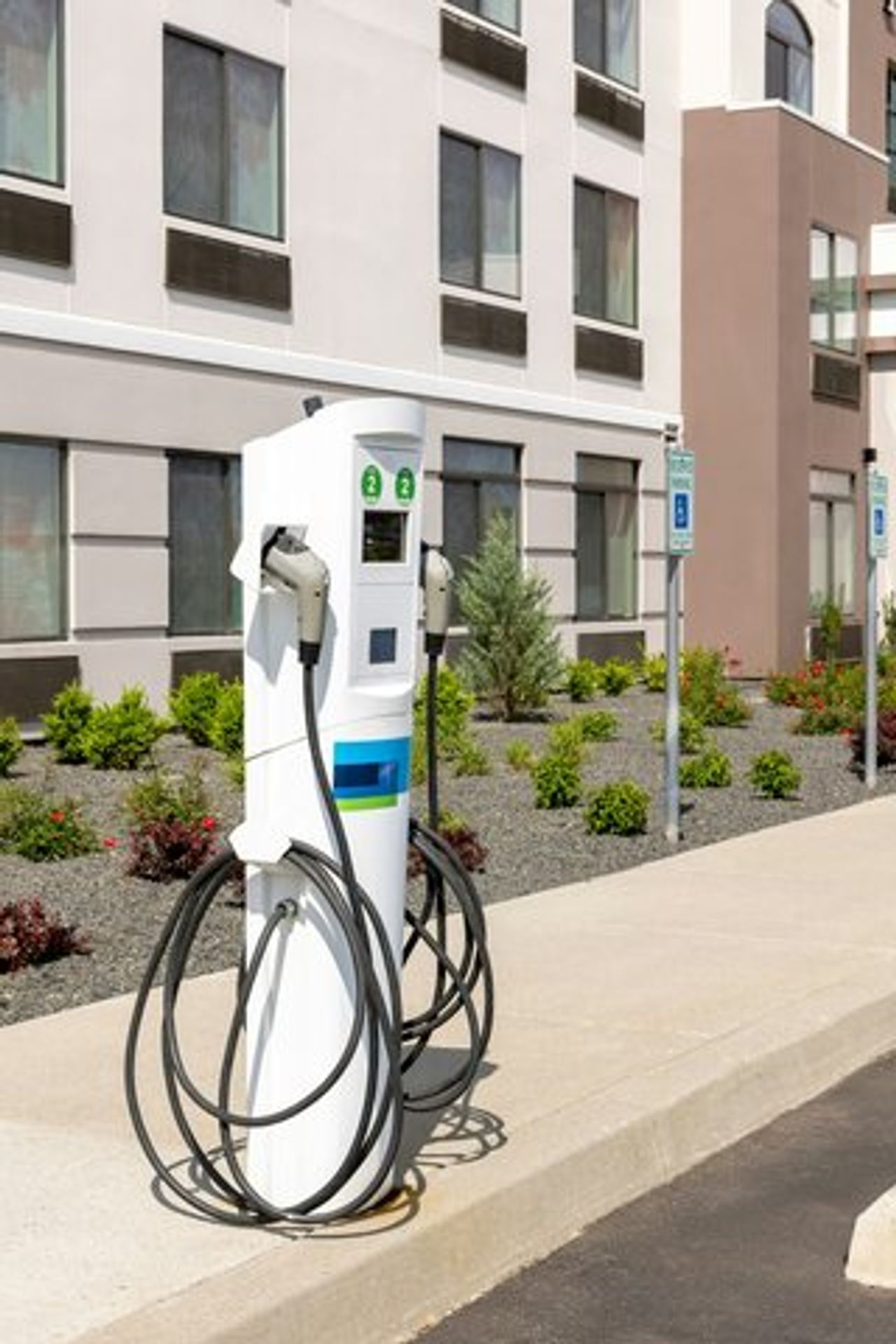 Photo of Fairfield by Marriott Inn & Suites Spokane Airport - EV charging station 